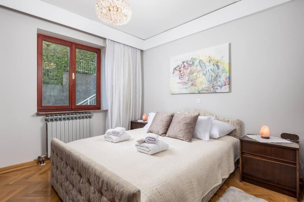 Deluxe Apartment Ana 100 M From The Beach Opatija Ngoại thất bức ảnh
